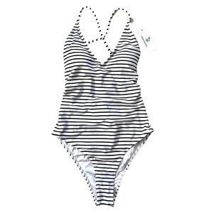 Beachsissi One Piece Women's Swimsuit Adjustable Strap Lined Size Large Striped